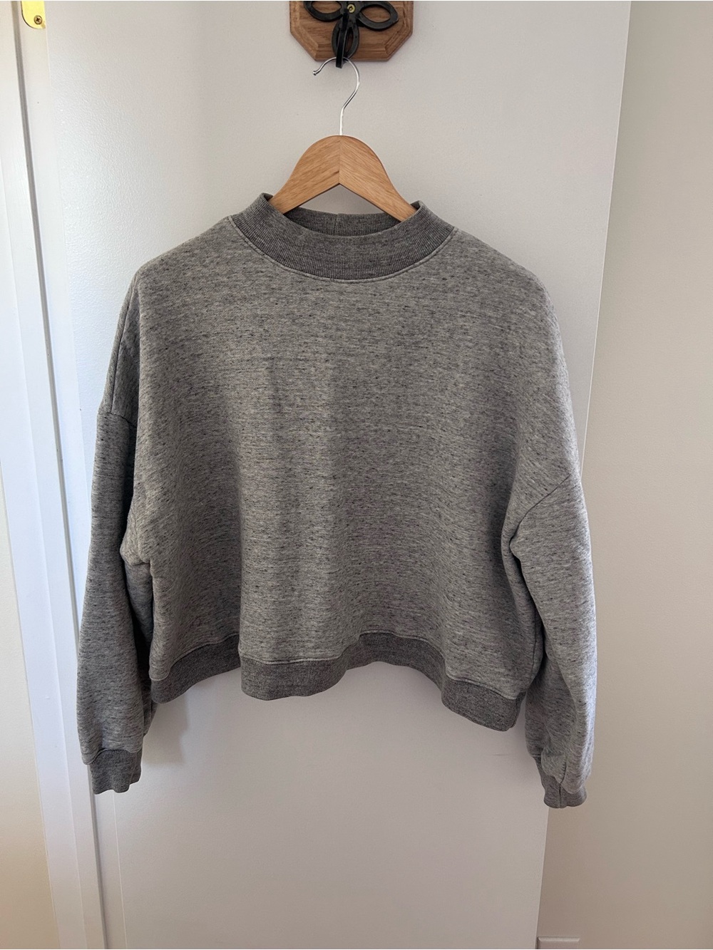 PRIORY sweatshirt S/M